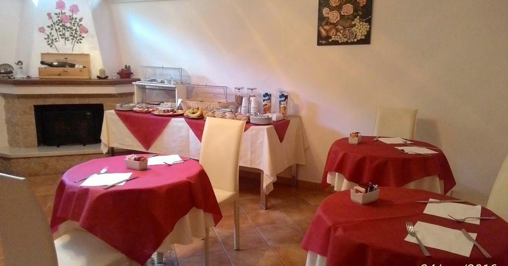 B&B Il Quadrifoglio โตรเปอา ภายนอก รูปภาพ