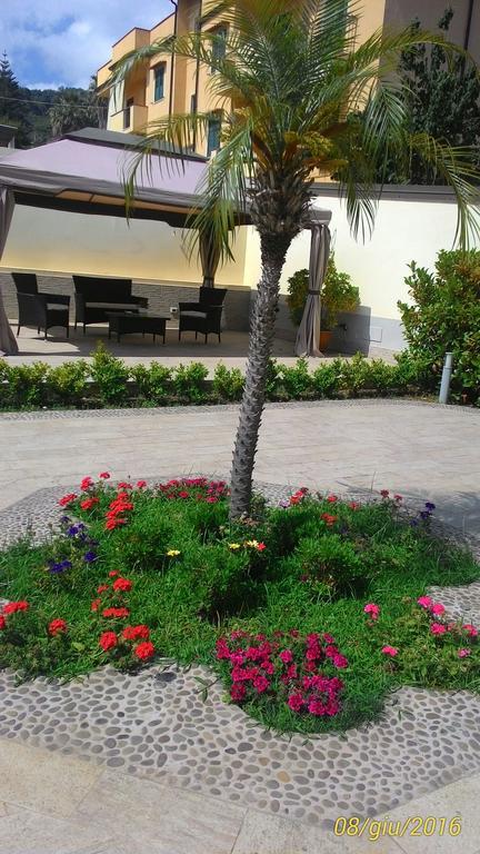 B&B Il Quadrifoglio โตรเปอา ภายนอก รูปภาพ